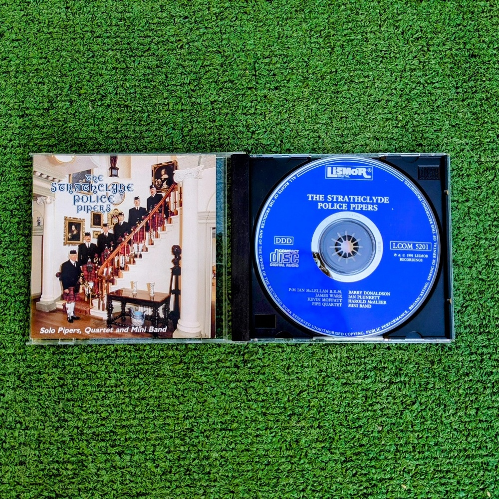 Vintage Lismor 1991 The Strathclyde Glasgow Scotland Police Pipers Music CD EUC